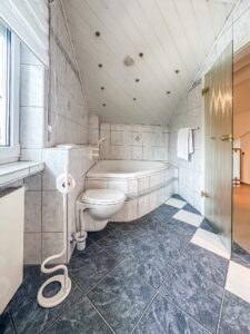 Badezimmer OG