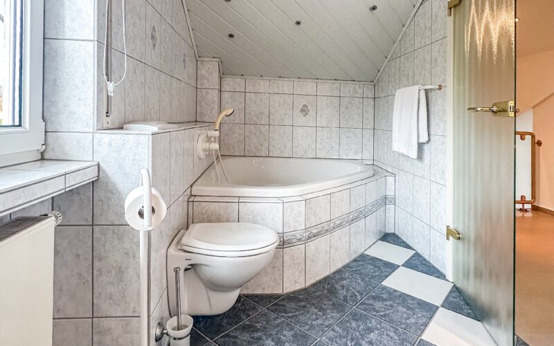 Badezimmer OG